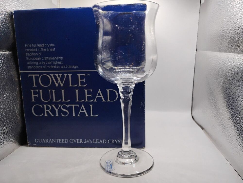 Set Of 4) NEW Towle Austrian Crystal Silhouette Wine Glasses Goblets Item #23177